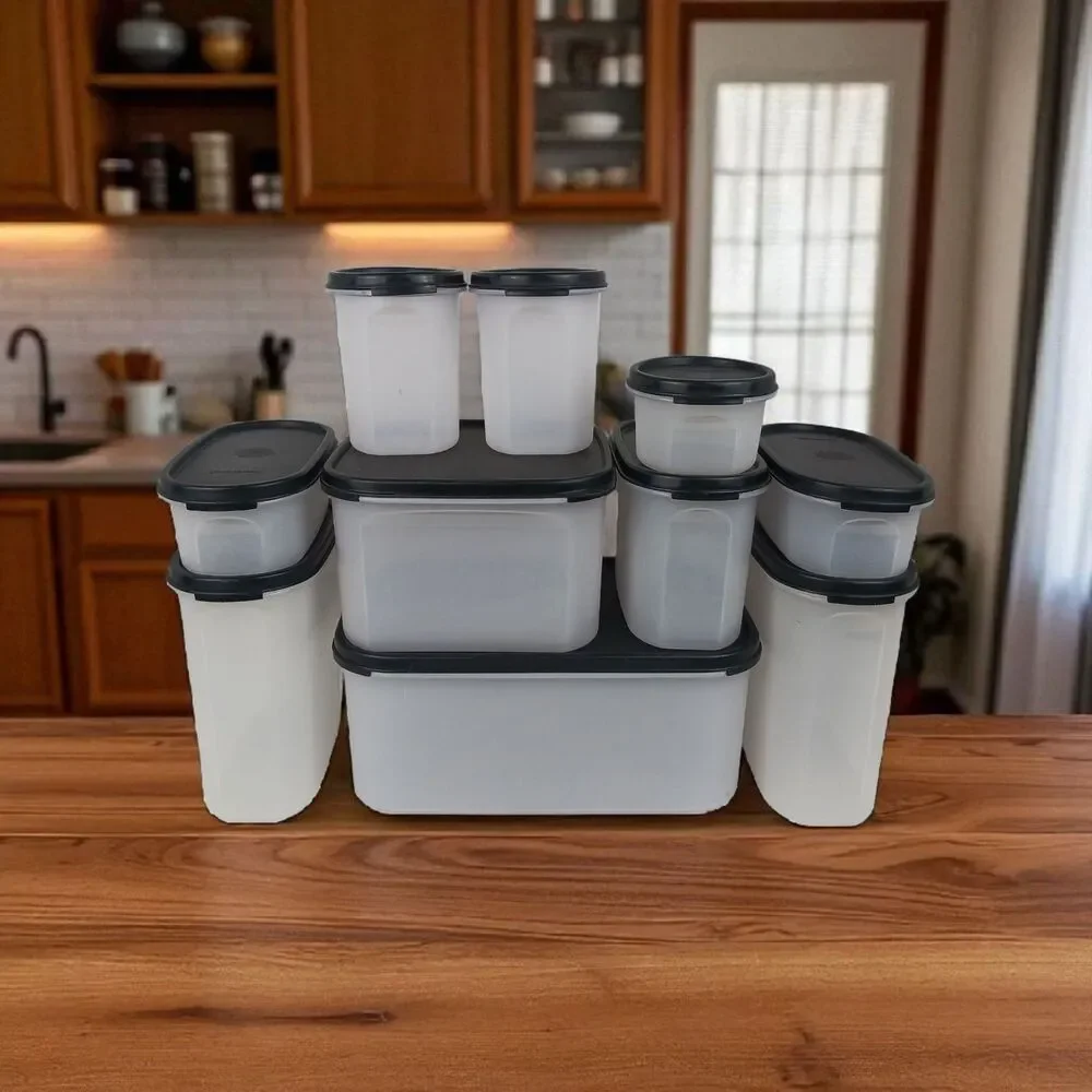 Tupperware 10 containers